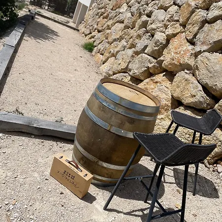 A Mont Nos Hotes Villa *